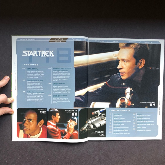 Star Trek Communicator Magazine - Picture 3 of 10